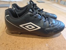 Umbro Girls/Boys Football Boots Size 3 UK Worn A Handful Of Times