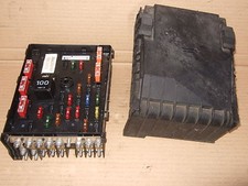 VW PASSAT B6 1.9 TDI BXE FUSE BOX & COVER - 3C0 937 125
