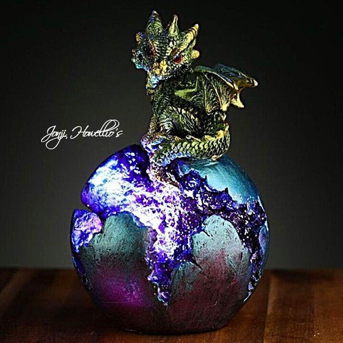Baby dragon crystal - crystal, geode