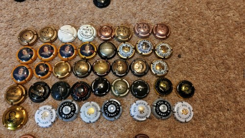 C250 champagne caps - champagne, krug'88