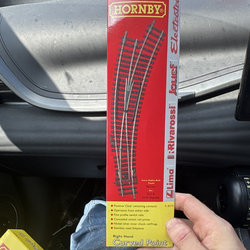 Hornby gauge r8075 - oo, right