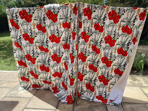 Curtains lined pair red - 2,