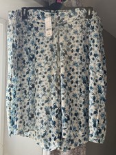 Bnwt Ladies Stunning Light