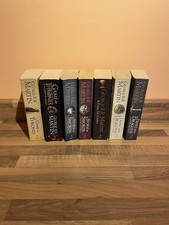 A Game of Thrones 7 Book