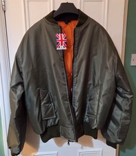 Men's quilted green bomber