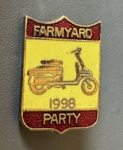 1998 farmyard party - farmyard, national