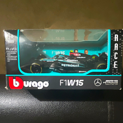 Bburago race mercedes amg - race, 1:43