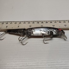 OLD SCHOOL ,BOMBER- JOINTED LONG A- BASS,PIKE FISHING LURE