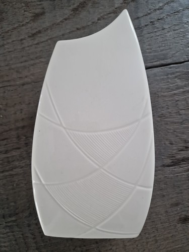 Belleek living vase 26cm - belleek,