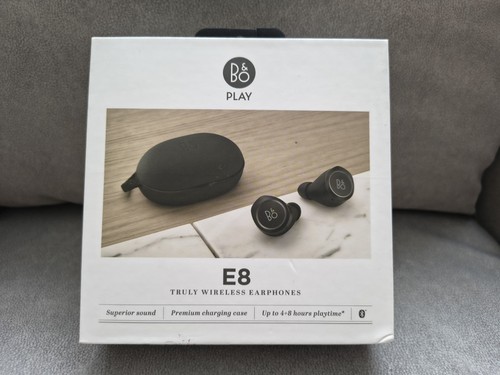 Bang olufsen beoplay - bang, e8
