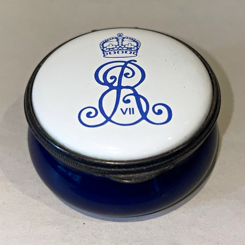 Blue white enamel - enamel, pill