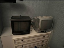 SONY TRINITRON TV - CRT/GAMING