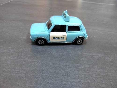 Dinky toys 255 police - toys, no.