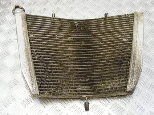 Suzuki gsxr 750 radiator - suzuki,