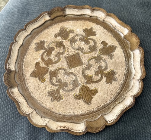 Italian mid century - mid, florentine