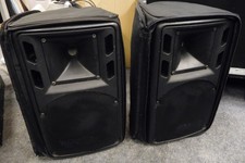 2 x W Audio PSR 8A Powered
