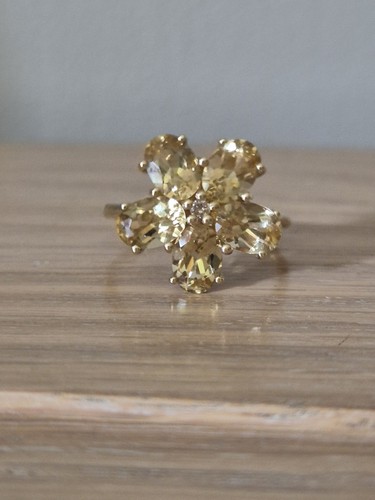 Golden beryl cognac diamond - beryl,
