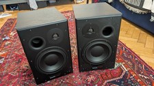 Studio Monitors 