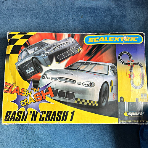 Scalextric sport bash crash - scalextric,