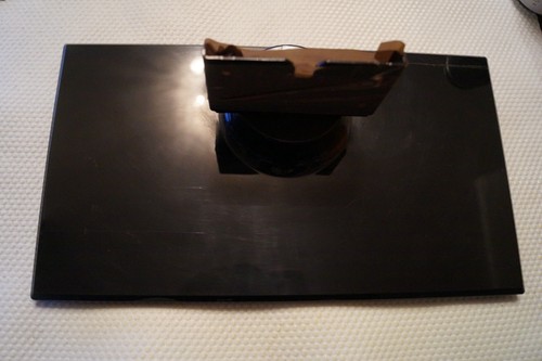 Tabletop pedestal stand - pedestal,