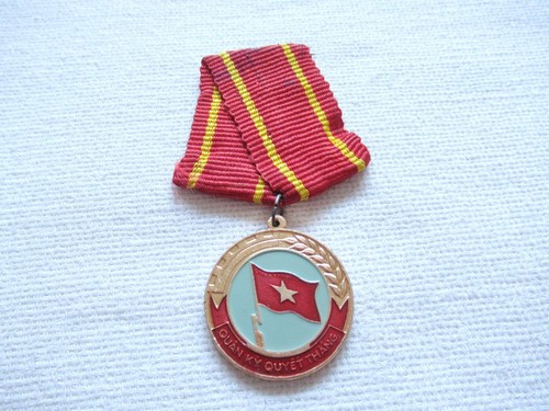 Medal north vietnam victory - north,