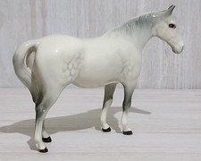 Beswick Small Mare Facing
