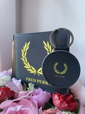 Fred Perry classic wallet and  keyring set