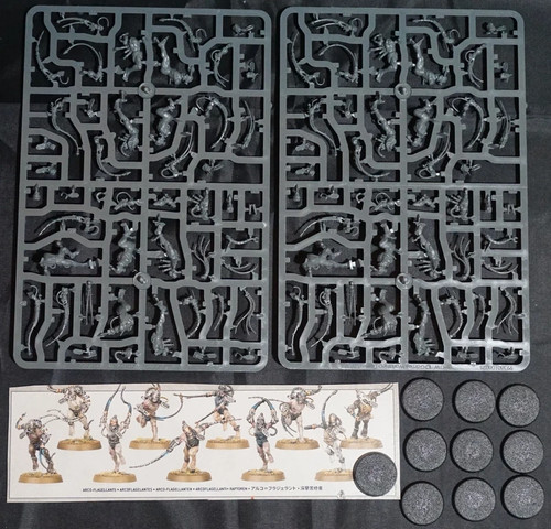 Warhammer 40k imperial agents - warhammer,
