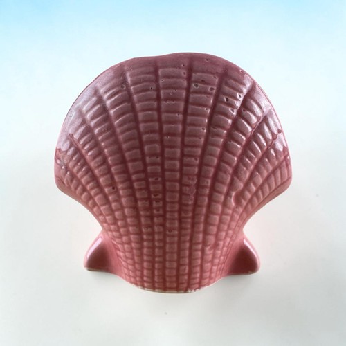 Vintage pink shell vase - vintage,