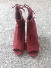 New Look Ladies Peep Toe Ankle Boots Size 5 Burgundy Suede New Without Tags