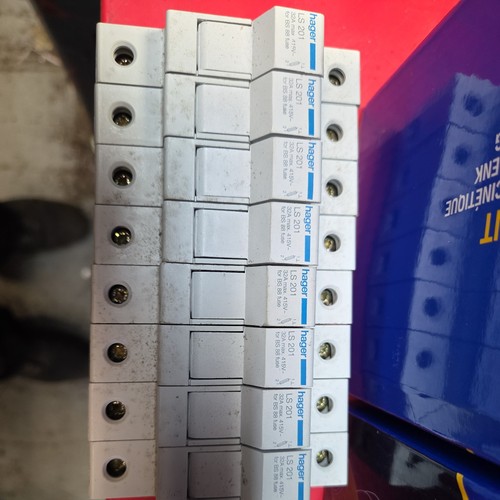 Hager fuse holder 201 8 - fuse,
