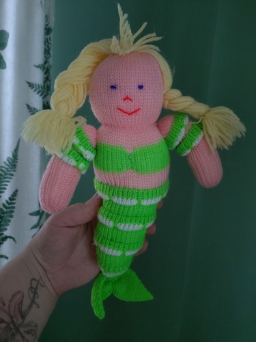 Vintage 90s knitted mermaid - vintage,