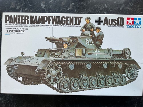 Tamiya 35096 panzer kampfwagen - tamiya,