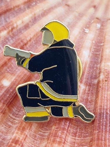 Fireman firefighter - fireman, /