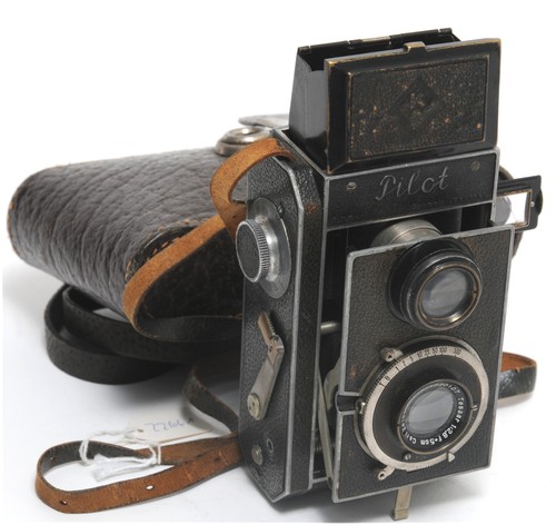 Pilot tlr camera 3x4cm - kw,