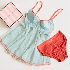 36D LARGE Victoria’s Secret