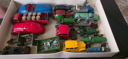 Vintage dinky toys britains - dinky,