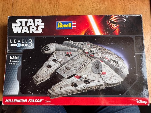 Revell 241 millennium falcon - revell,