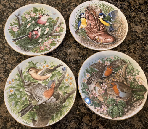 Royal worcester wall plate - 4, x