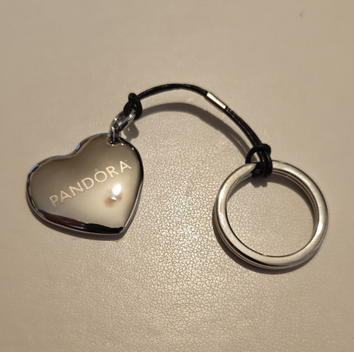 Pandora heart keyring split - heart,