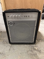 Carlsbro BassBooster Bass