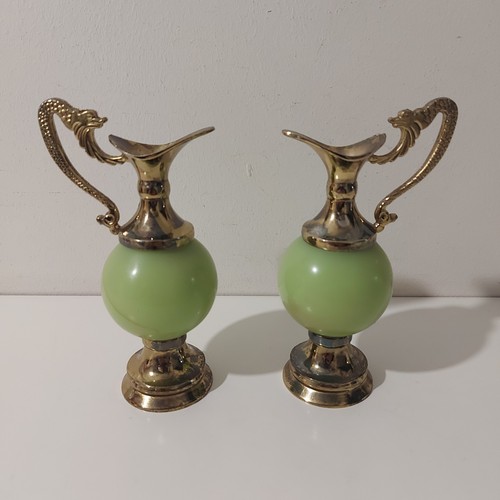Matching pair small - of,