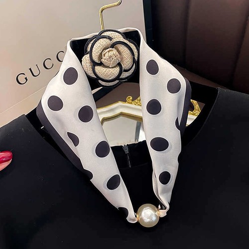 Elegant satins neck - neck, scarf
