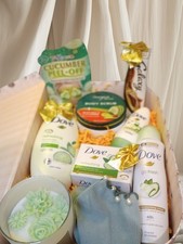 Ladies Dove Cucumber Pamper