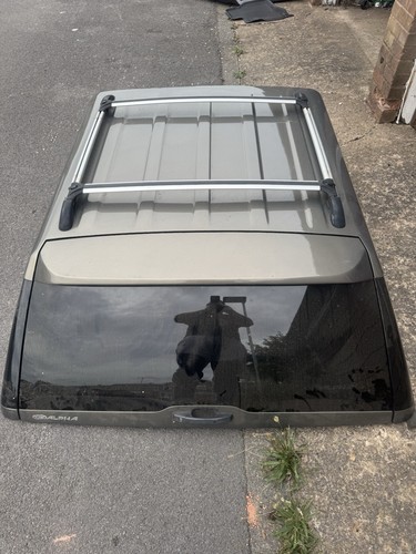Toyota hilux canopy bronze - toyota,