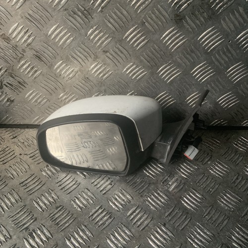 2008 ford focus passenger side - 2008,