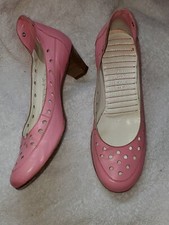 LUC BERJEN MADE IN ITALY PINK LADIES SHOES EU/37.5 US/7.5 LOW WOOD HEELS EYELET