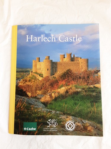 Harlech castle guide book - harlech,