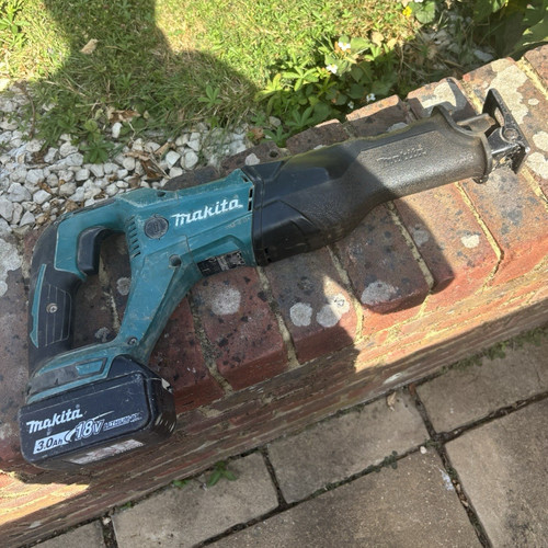 Makita djr186 18v brushless - makita,