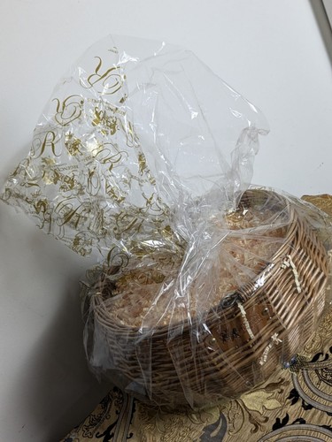 Vintage old solid wicker - ,